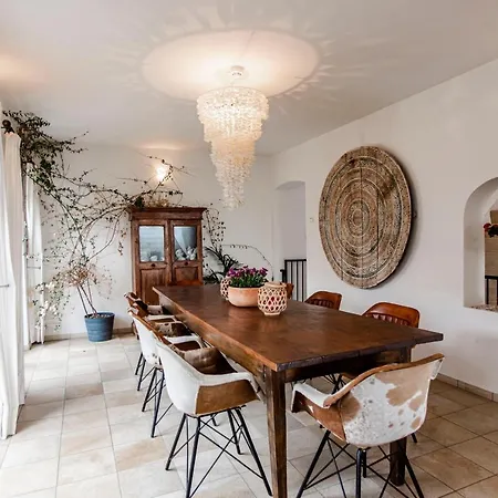 Family Behind The Zandvoort